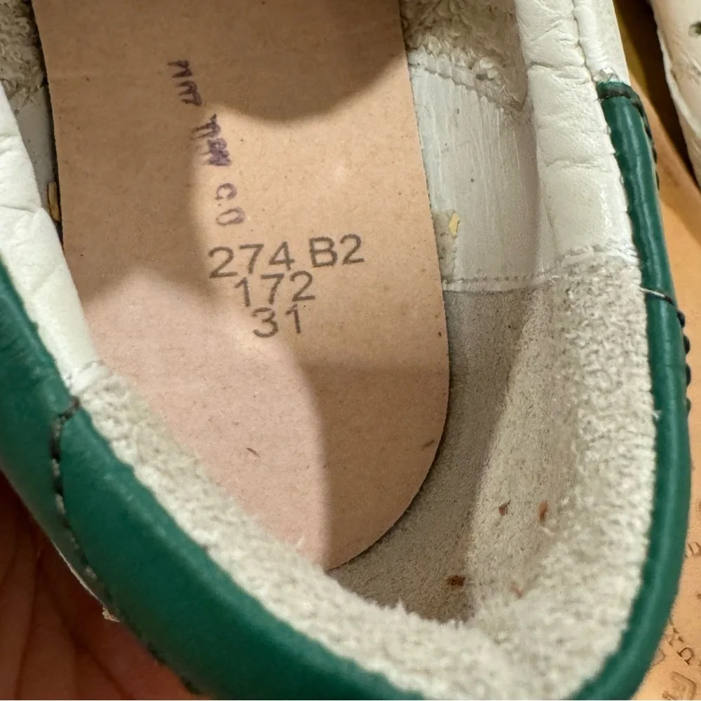 GOLDEN GOOSE | KIDS SUPERSTAR SNEAKER | Size 31